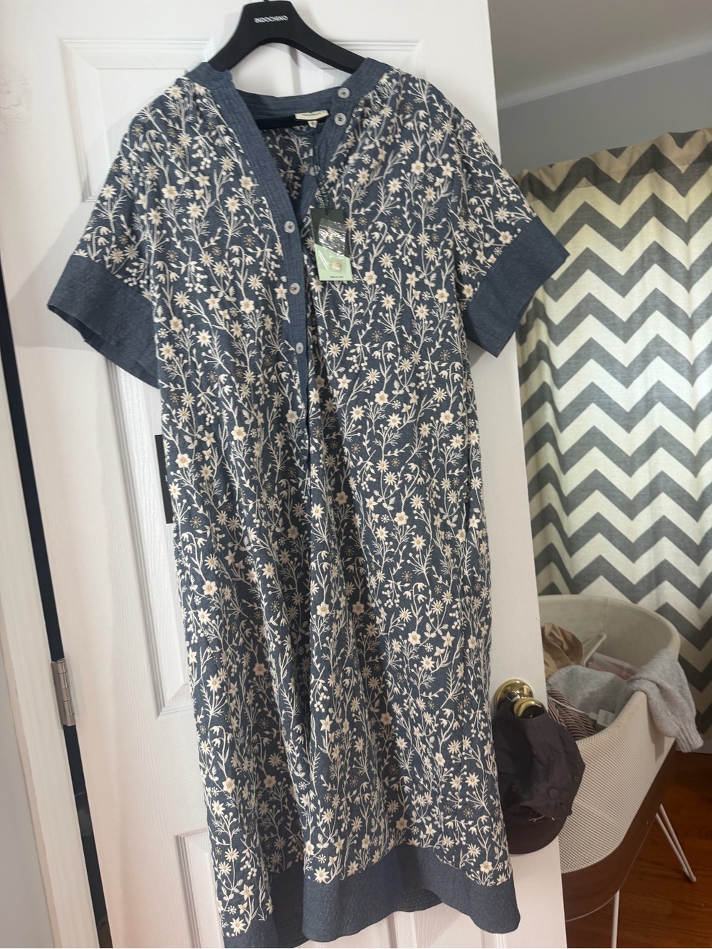 Tuckernuck Blue and Cream Floral Short-Sleeve Dress